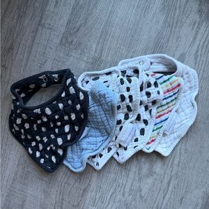 Pottery Barn Stylish Kids Bandana Bib Set of 6 - Black, Blue, White